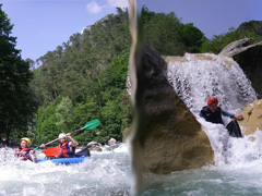 aquatop-canoe-rafting-canyon